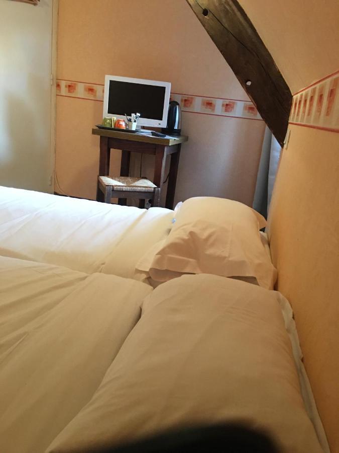 Le Grillon Hotel ปงตอร์ซง ภายนอก รูปภาพ